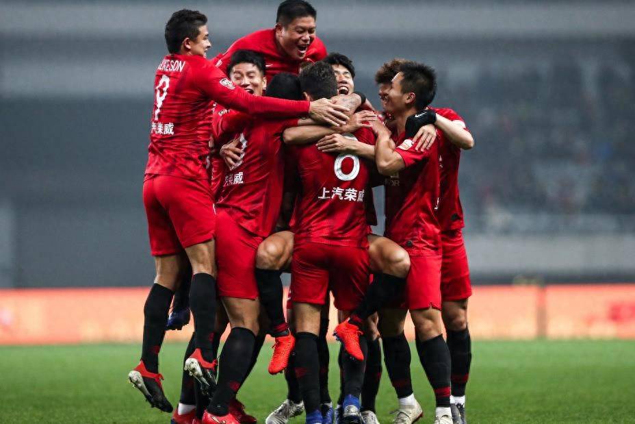 上海上港战胜河南建业,保持不败记录 上海上港战胜河南建业,保持不败记录